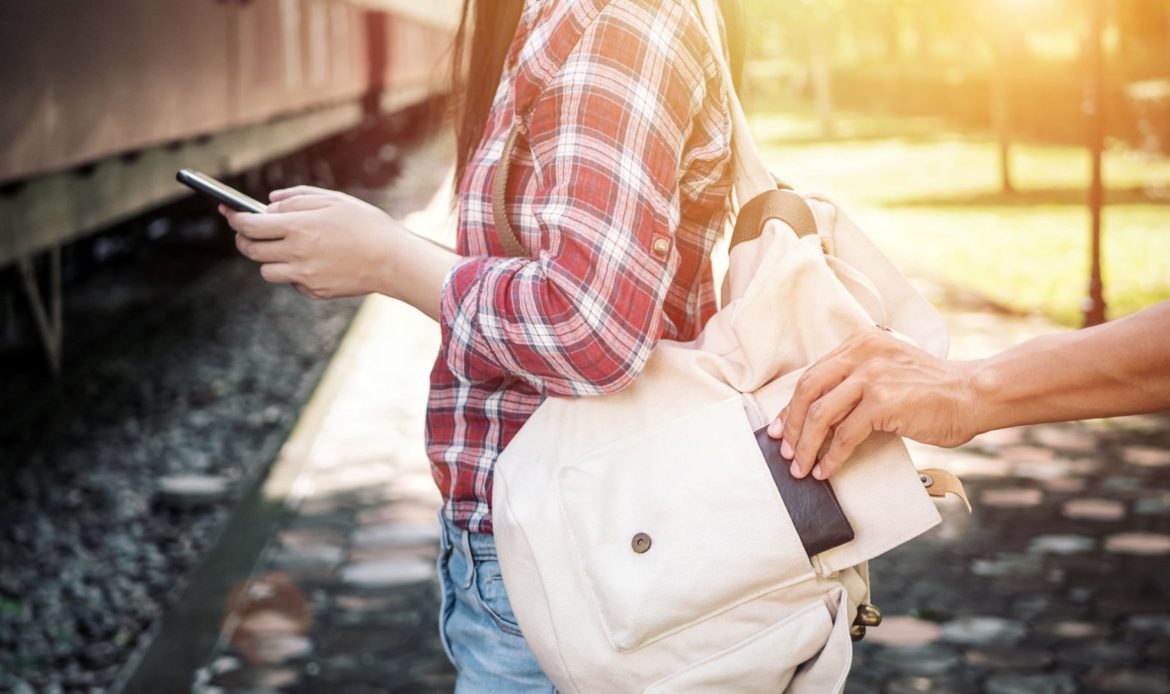 歐洲防盜技巧】必讀歐洲旅遊防小偷手冊！遇扒手都不用怕- YAS