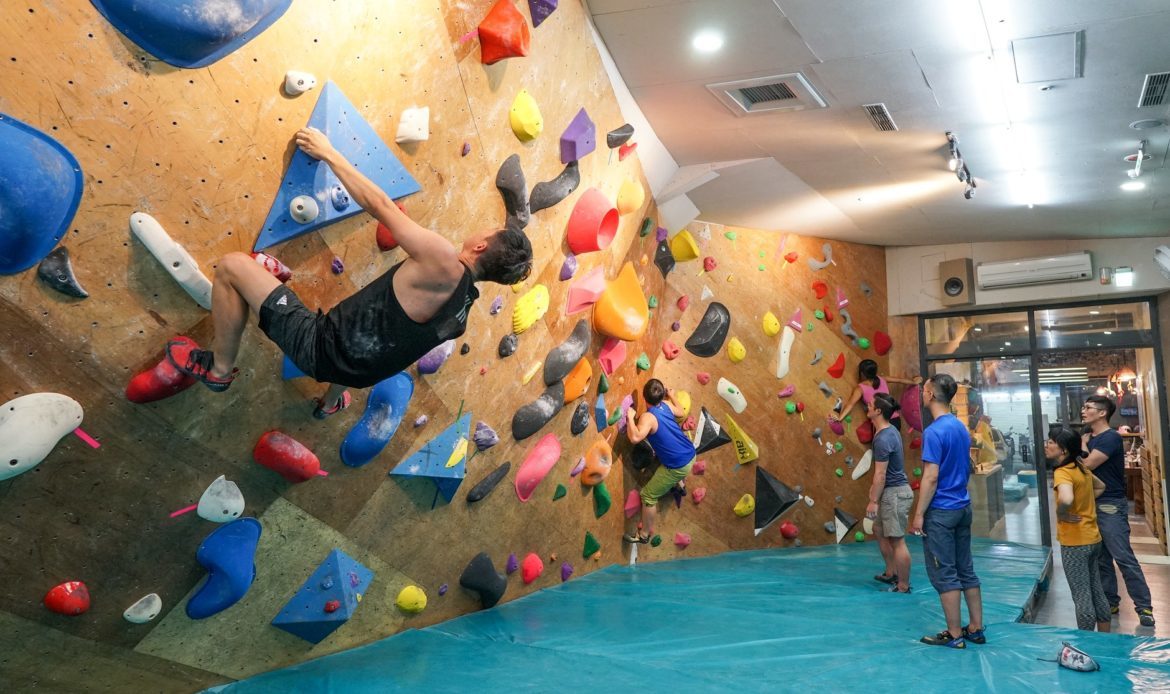 The Best Rock Climbing Outside of Taipei, Taiwan, Dragon Bay