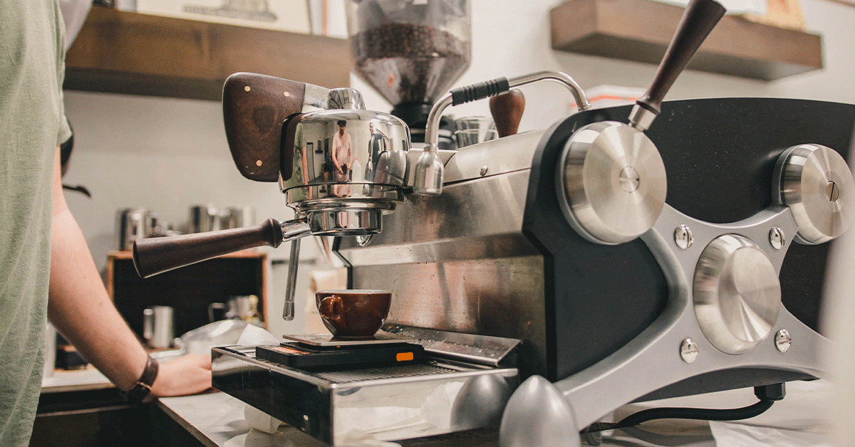 SemiAuto vs. Automatic Espresso Machines What is the Difference