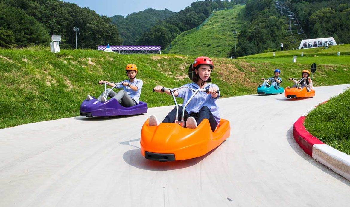 近年韓國的小型賽車因韓國綜藝節目爆紅而吸引了不少的遊客前往