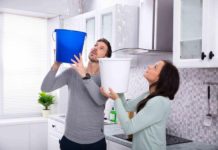 屋企天花漏水?處理滲水3大須知!查清家居保險範圍!買咗都未必有得賠? 天花漏水往往是最令人頭痛的問題